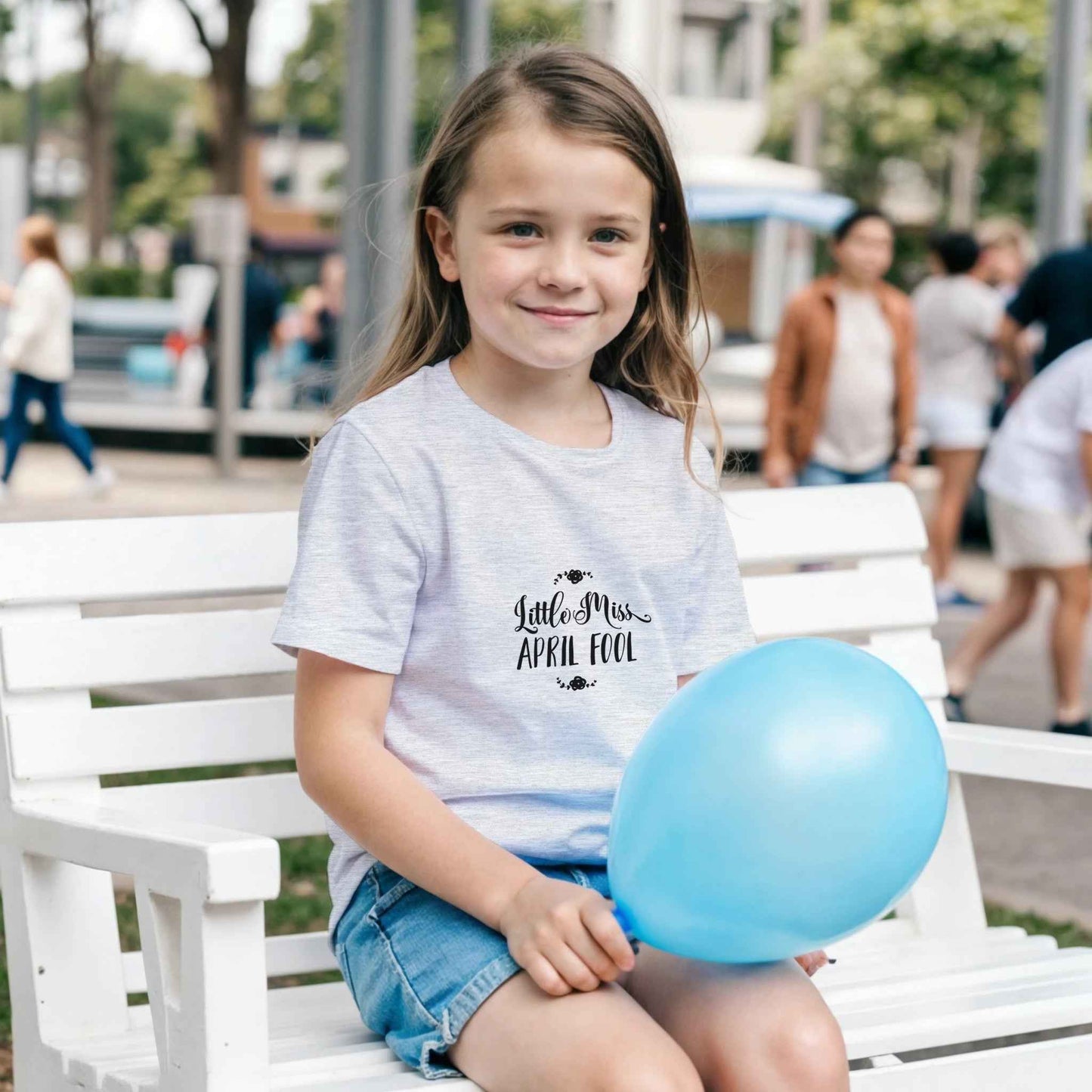 Abstract Waves Kids T-Shirt – Dynamic Geometric Design