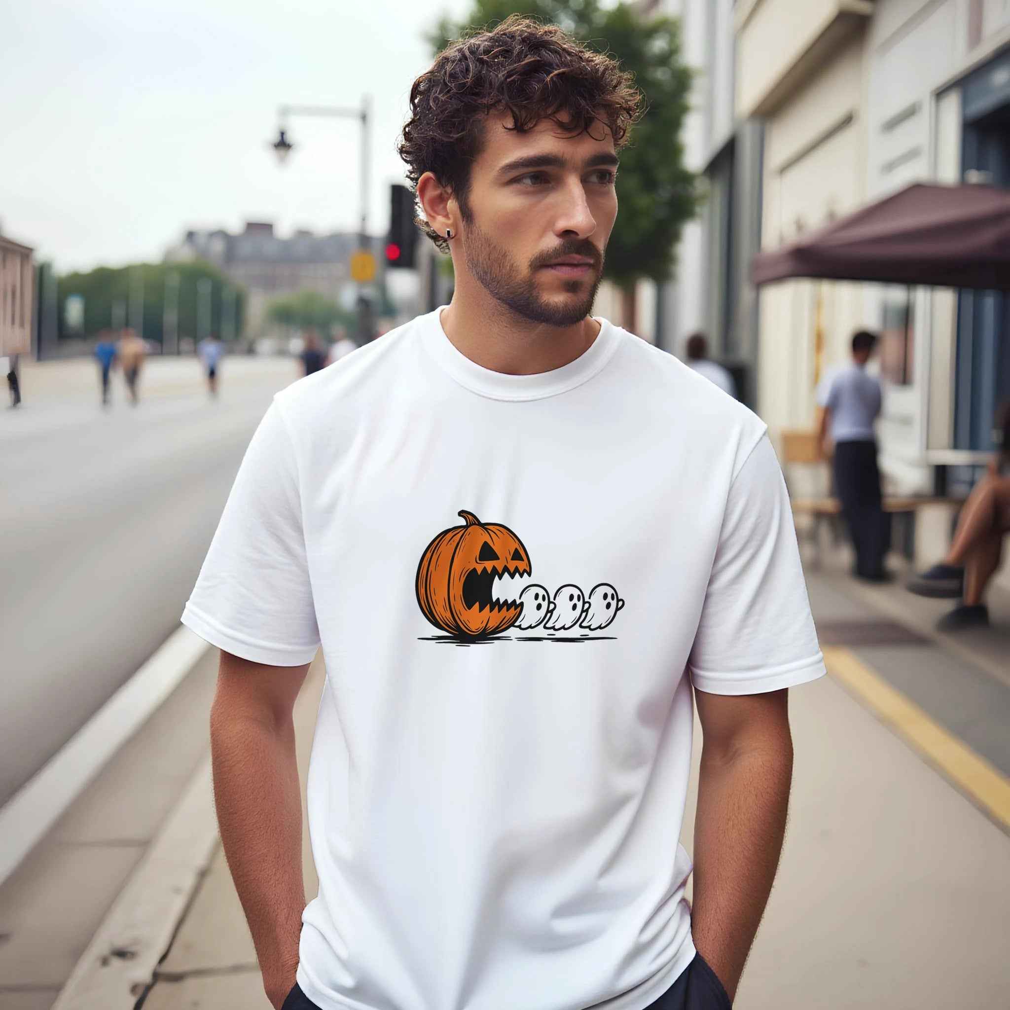 Chomped by the Pumpkin – Funny Halloween Ghost Chase T-Shirt