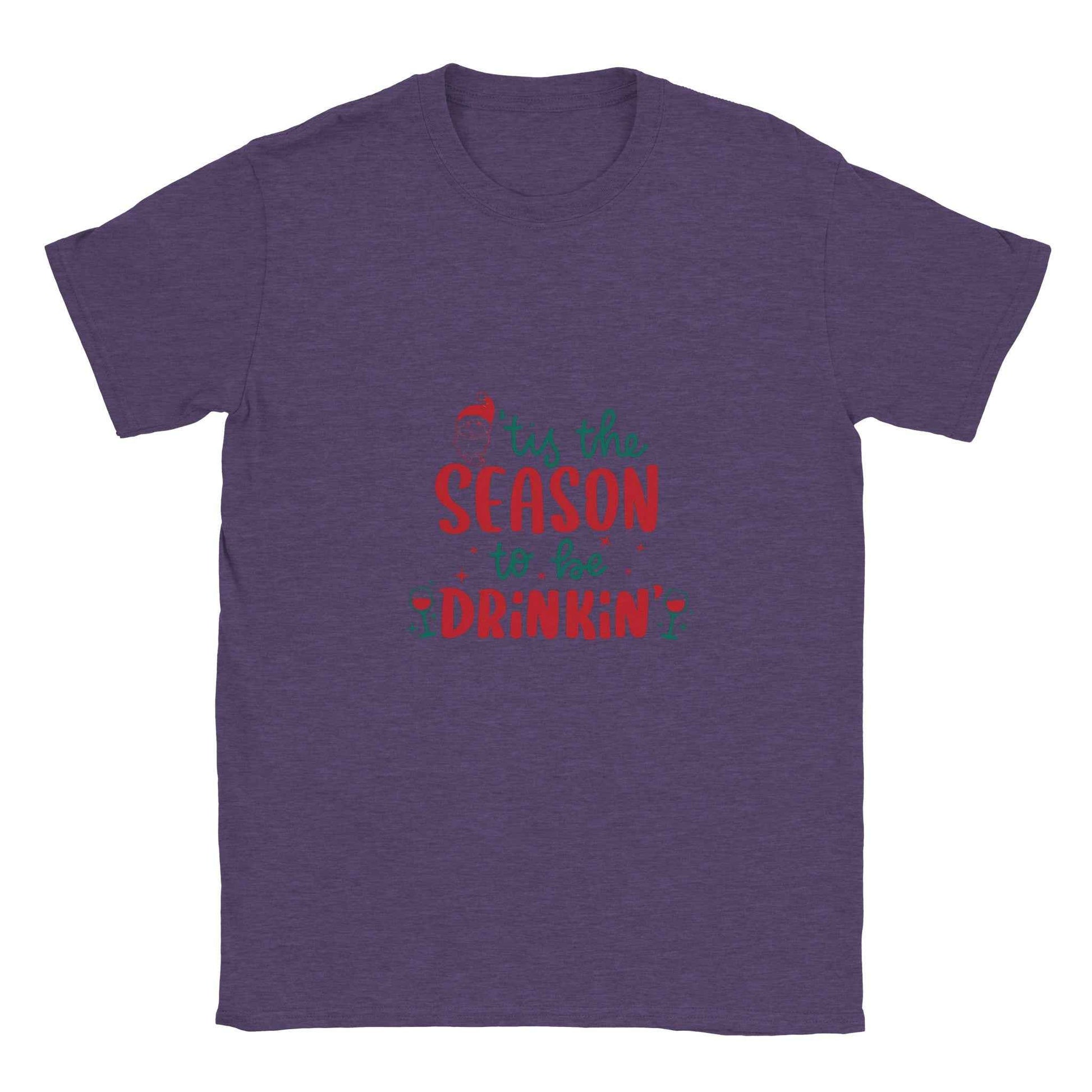 'Tis the Season to be Drinkin' – Funny Santa Holiday Graphic Tee in Your Choice of Festive Colors