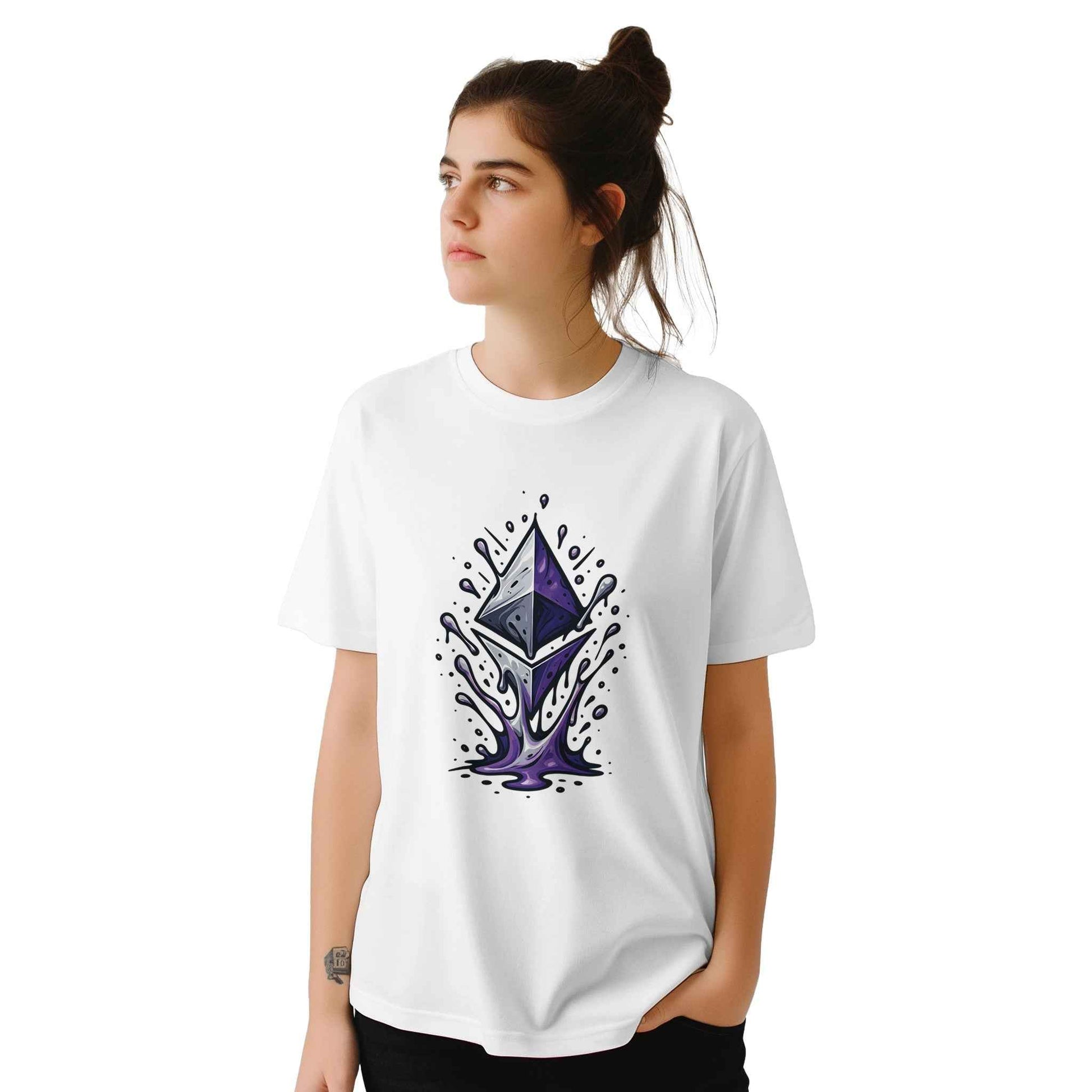 Ethereum T-Shirt – Vibrant Crypto Splash Design