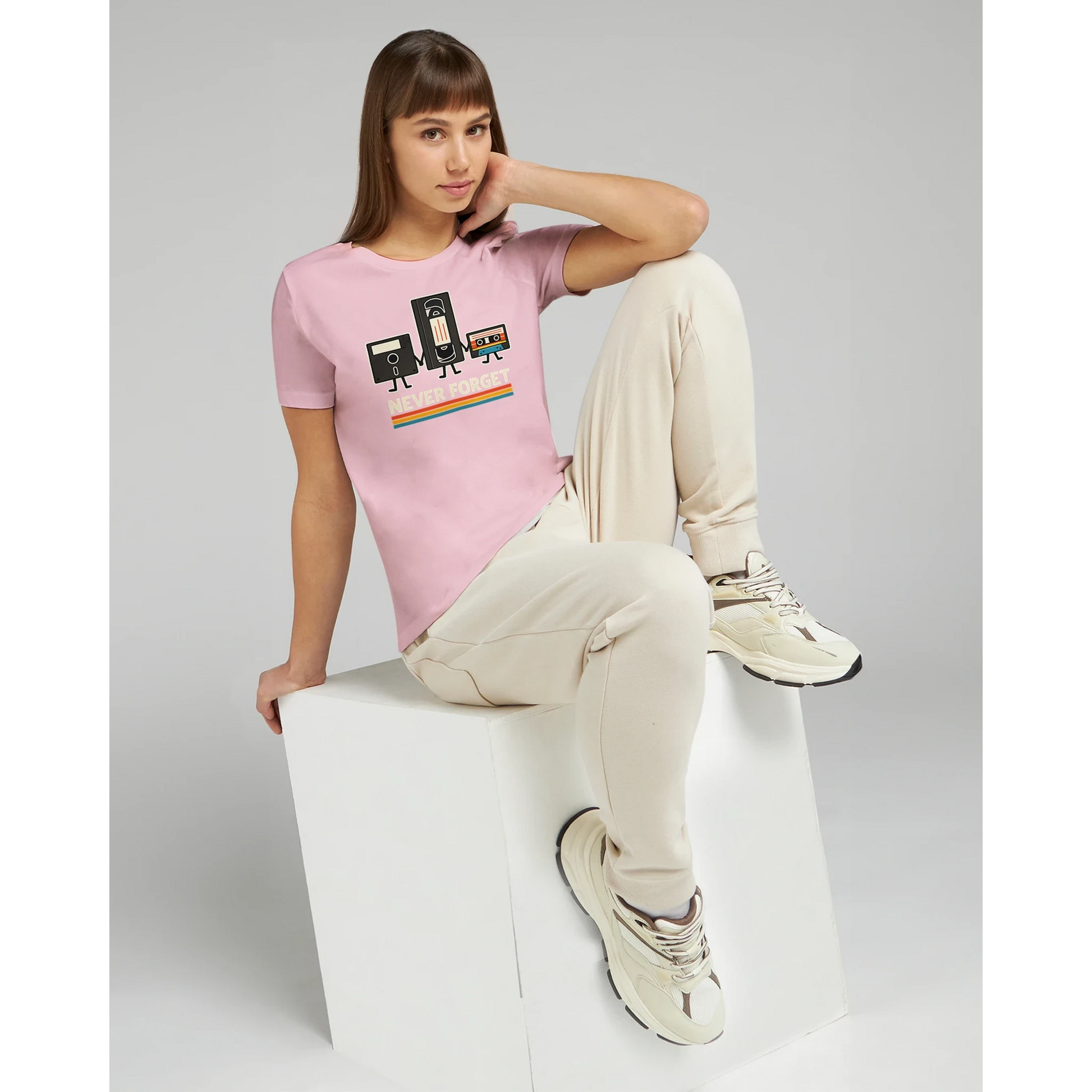 Women’s Retro Tech Squad Never Forget T-Shirt