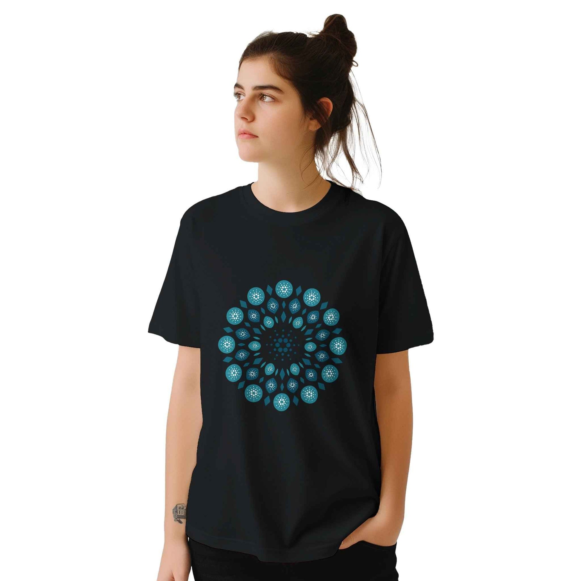 Cardano T-Shirt – Ornate Mandala Style in Cool Teal Hues
