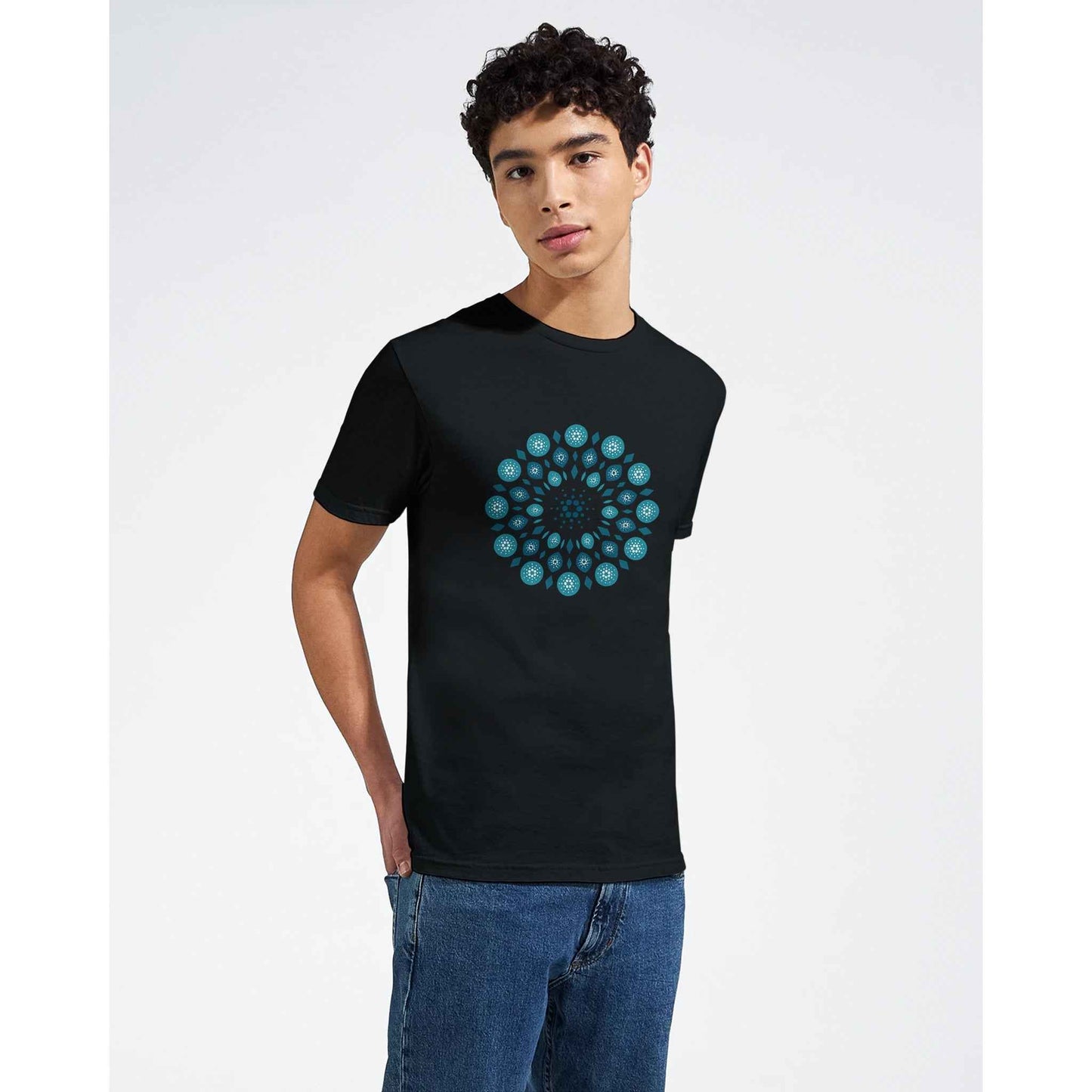 Cardano T-Shirt – Ornate Mandala Style in Cool Teal Hues