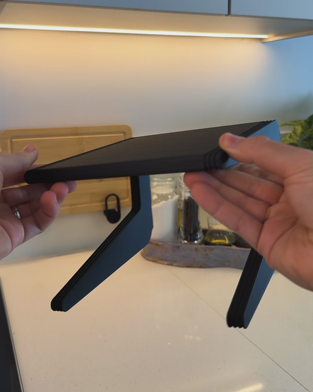3D Printed Shelf Riser